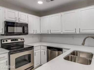 Main picture of Williamsburg Condominium