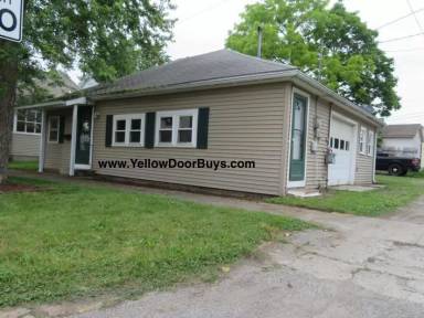 Main picture of 410 E Houston St