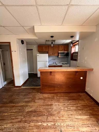 Main picture of 315 Bridge St