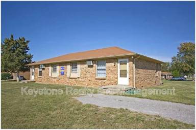 Main picture of 141 Airport Rd