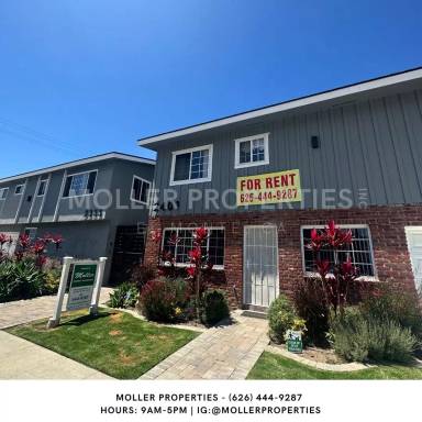 Main picture of 2333 E 5th St