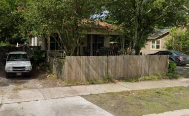 Main picture of 1910 Colwell Ave