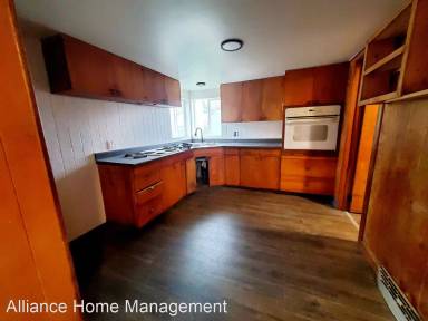 Main picture of 603 W Palouse River Dr