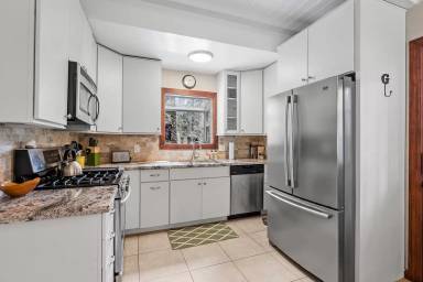 Main picture of 568 Lucille Dr