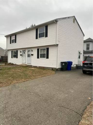 Main picture of 56 Hall St