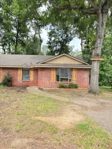 Main picture of 16046 Shoshone Dr