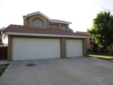 Main picture of 404 Arthur Cir