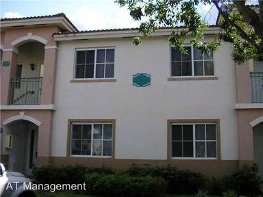 Main picture of Venetia Gardens South Condo