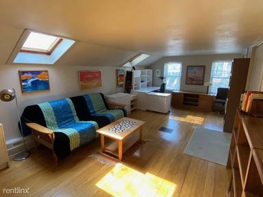 Main picture of 141 N Hancock St