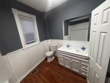 Main picture of 2835 Riggs Ave