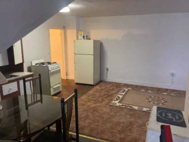 Main picture of 3431 W Kilbourn Ave