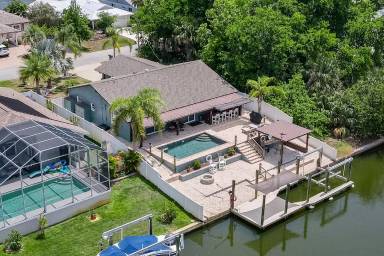 Main picture of 25 Comanche Ct