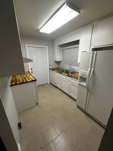 Main picture of 5909 NW 23rd Ter