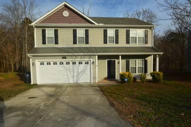 Main picture of 301 Star Ruby Dr