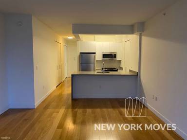 Main picture of 33 Bond St Apartments