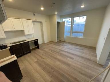 Main picture of 1272 E Hudson Avenue - 101