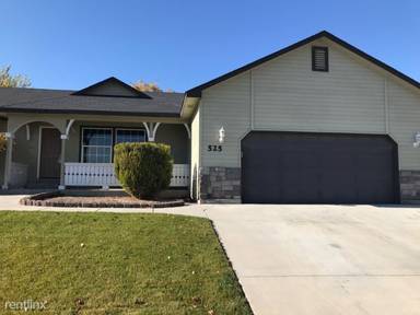 Main picture of 525 W Palmer Dr