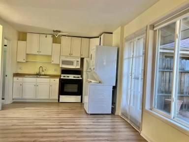 Main picture of 205 Sylvan Dr