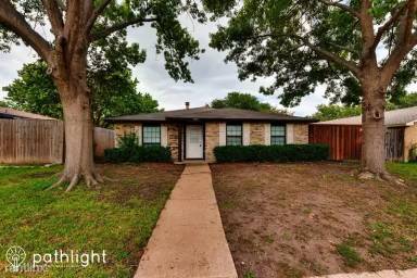 Main picture of 9101 Willowbrook Dr