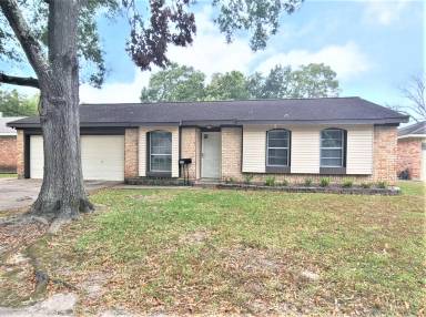 Main picture of 955 Seagate Ln