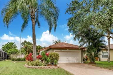 Main picture of 4020 NW 61st Way