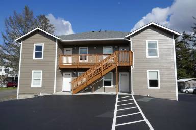 Main picture of 719 Avenue S