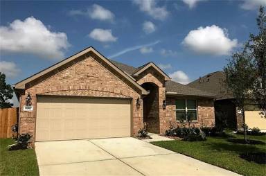 Main picture of 18427 Weeping Spring Dr