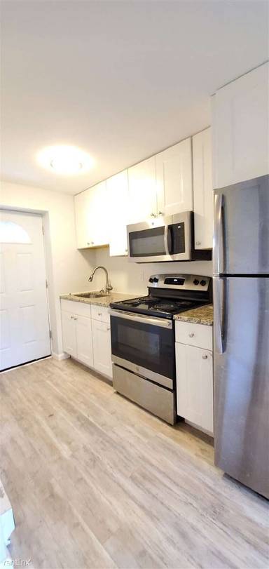 Main picture of Cosey Beach Apartments