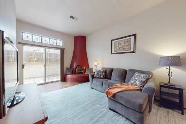 Main picture of 503 Phoenix Ave NW