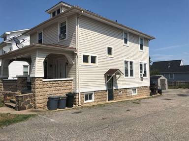 Main picture of 5203 Leeds Ave