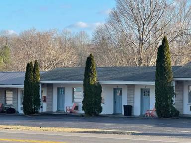 Main picture of 4975 US Highway 62 W