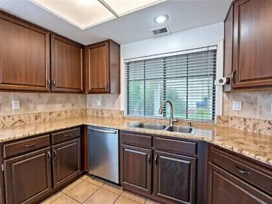 Main picture of 21602 Bedford Way