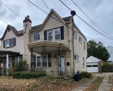 Main picture of 922 Anderson Ave