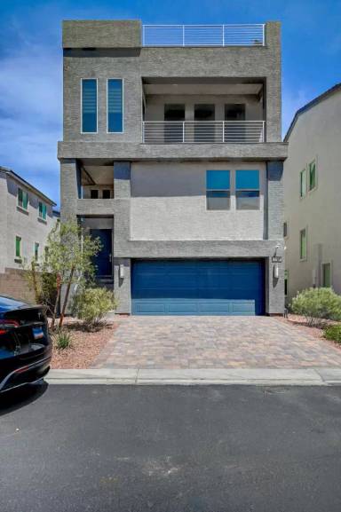 Main picture of 7760 Misty Oaks Ave