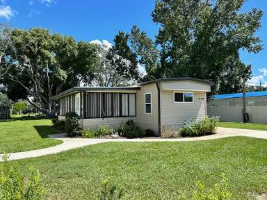 Main picture of 34138 Lee Ave