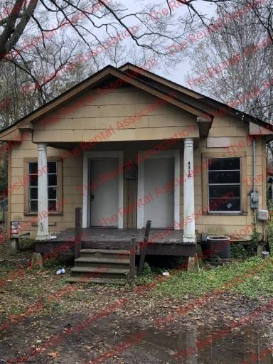 Main picture of 4318 Petain St