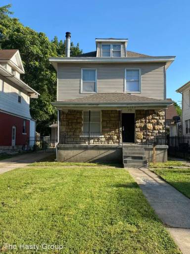 Main picture of 4203 Windsor Ave