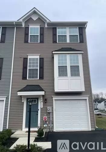 Main picture of 135 Dripping Spring Dr