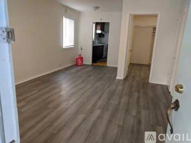 Main picture of 3206 Hyde St