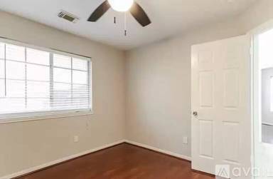 Main picture of 2210 Dublin Dr