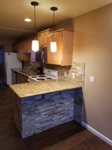Main picture of 535 W Deer Dr