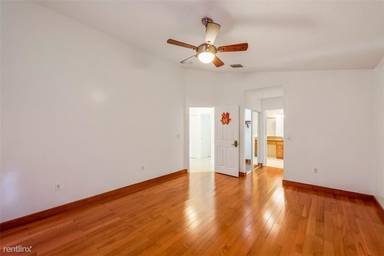 Main picture of 13701 NW 22nd Pl