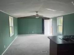 Main picture of 127 Vermont Rd