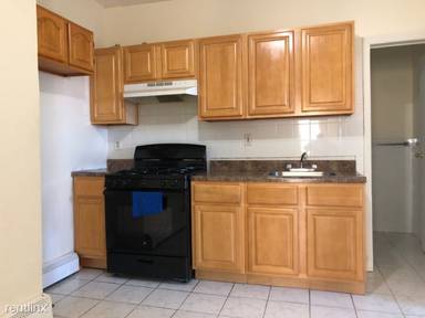 Main picture of 166 Seaview Ave