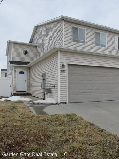 Main picture of 3439 Applegate Dr
