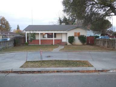 Main picture of 9573 Haskell St