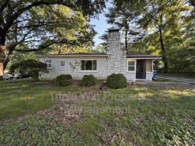 Main picture of 1911 Redman Rd