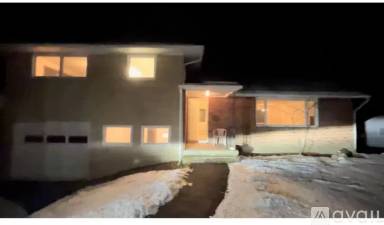Main picture of 137 N Meadowbrook Ln