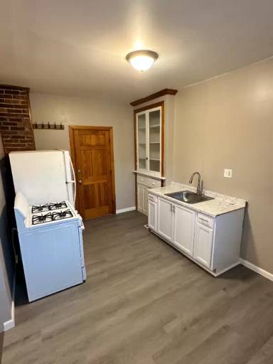 Main picture of 113 Parkway Ave
