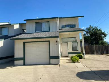 Main picture of 863 Cally Ct